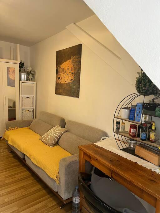 Apartment Near Central Station Zurique Exterior foto